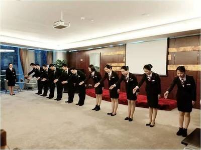 美麗招行，因您而美——企業管理視角下的服務禮儀大賽