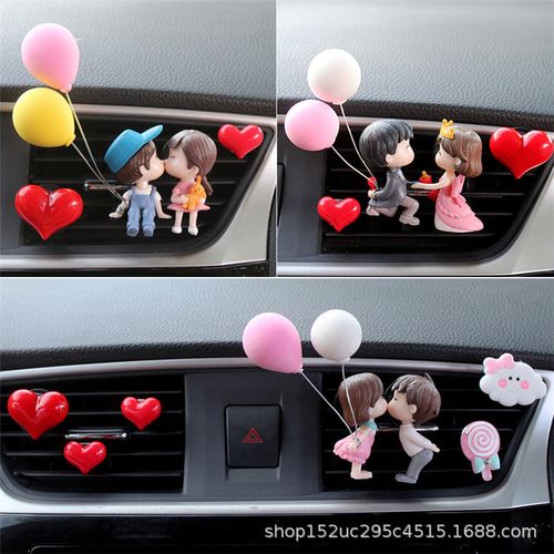 創(chuàng)意情侶擺件車(chē)載香水汽車(chē)出風(fēng)口香水夾香薰車(chē)內(nèi)車(chē)上空調(diào)裝飾用品